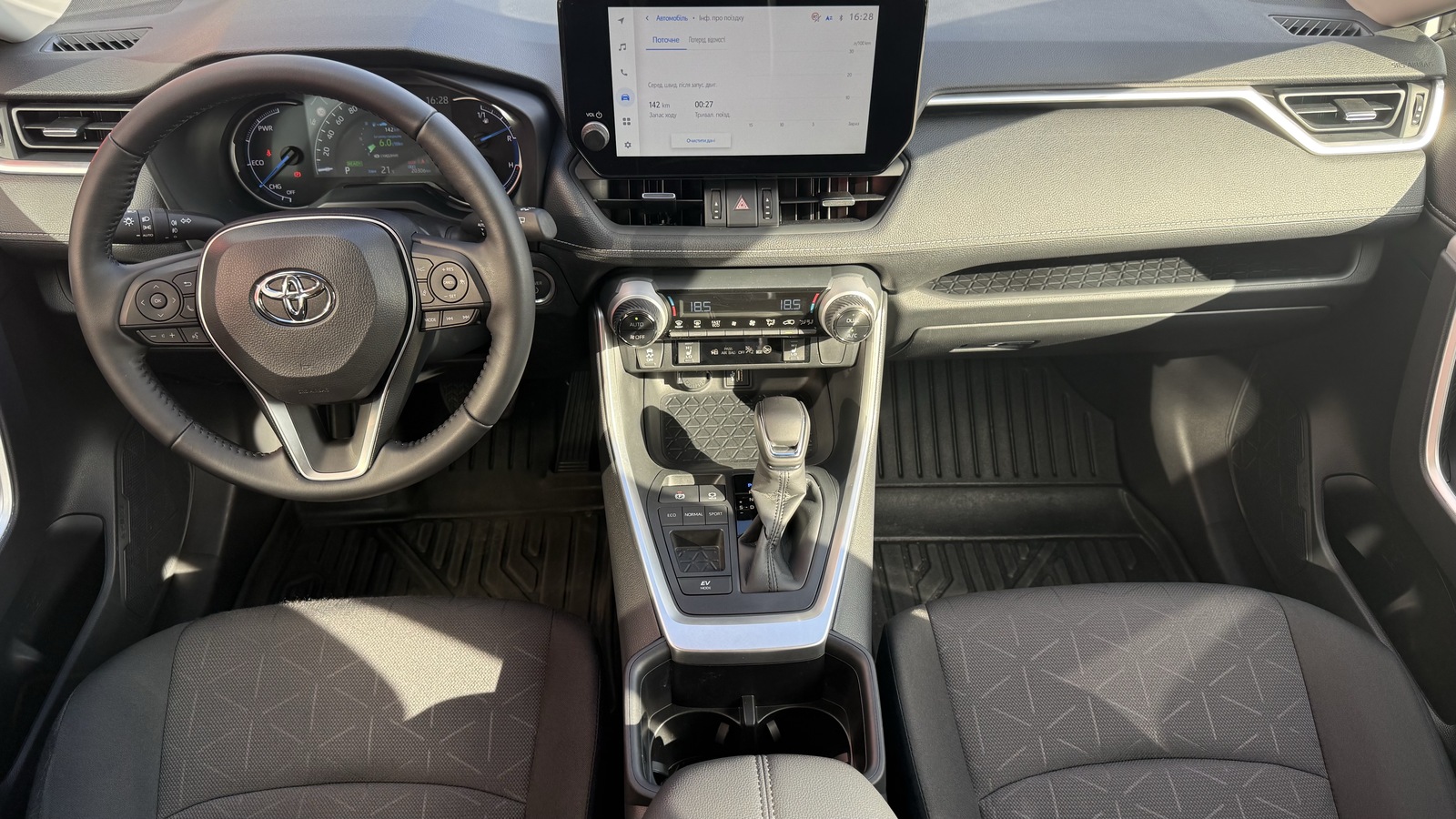Toyota RAV4 2025 року, Універсал, Тойота Центр Вінниця "Преміум Мотор", м.Вінниця | Фото № 8 Toyota RAV4 2025 року з пробігом 20306 км, Універсал, Тойота Центр Вінниця "Преміум Мотор", м.Вінниця - 1600000 ГРН | Фото № 8