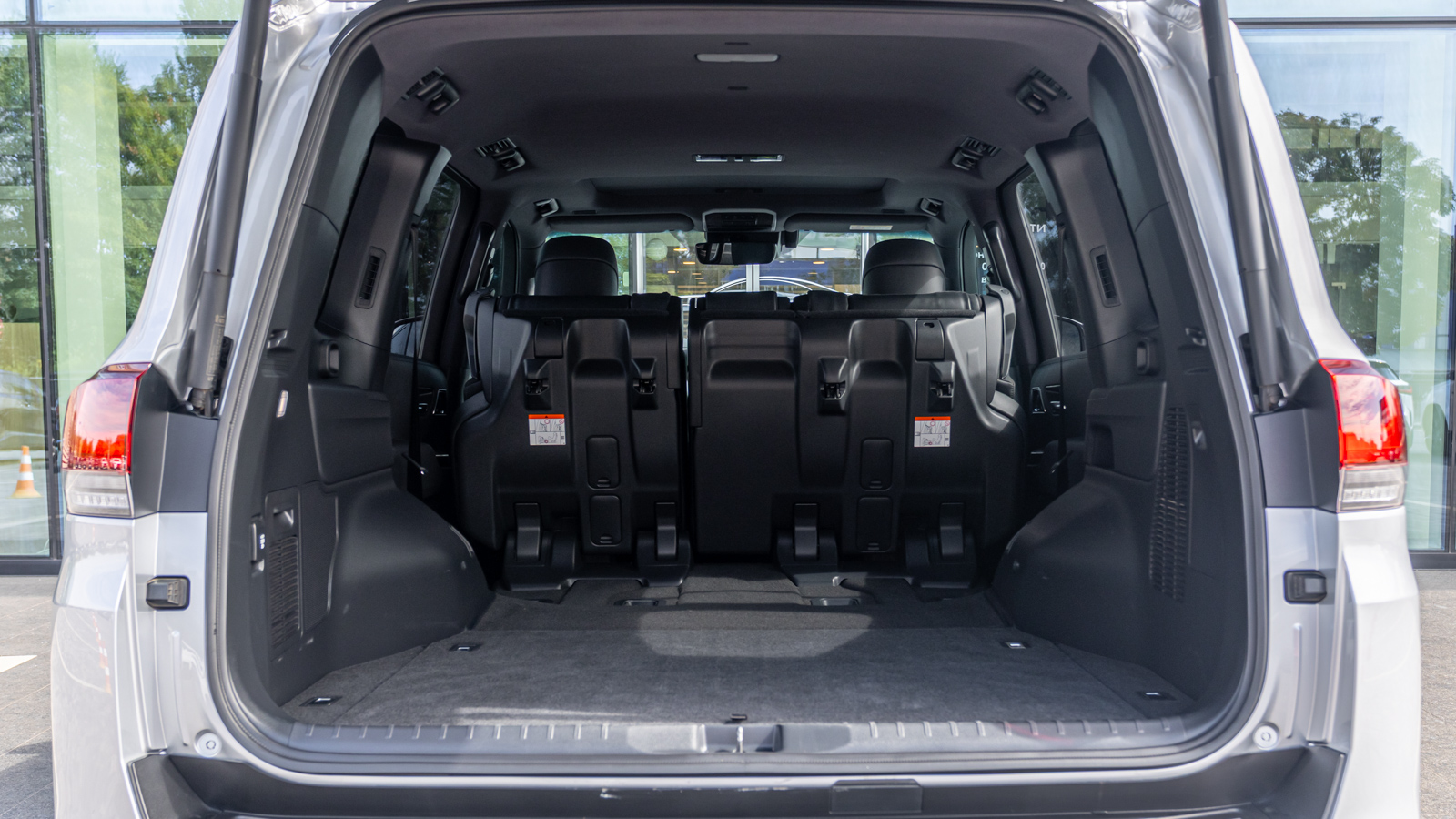 Toyota LAND CRUISER 2023 року з пробігом 62181 км, Універсал, Тойота Центр Дніпро "Алмаз Мотор" на Запорізькому шосе, м.Дніпро - 3600000 ГРН | Фото № 13