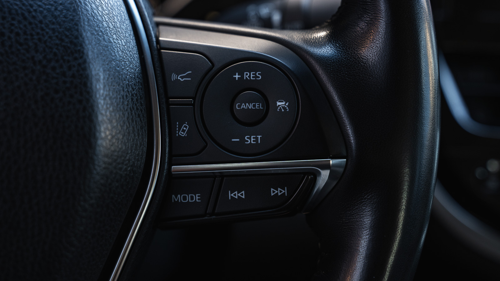 Toyota CAMRY 2023 року, Седан, Лексус Дніпро, м.Дніпро | Фото № 14 Toyota CAMRY 2023 року з пробігом 59978 км, Седан, Лексус Дніпро, м.Дніпро - 1485000 ГРН | Фото № 14