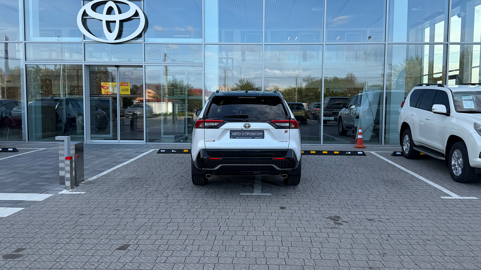 Toyota RAV4 2024 року з пробігом 4173 км, Універсал, Тойота Центр Рівне "Агат Авто", м.Рівне - 2096200 ГРН | Фото № 4