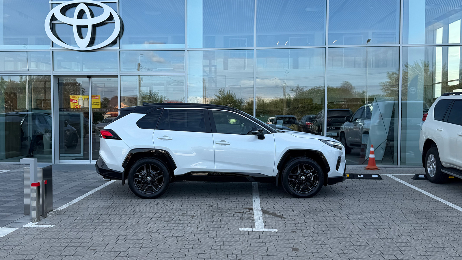Toyota RAV4 2024 року з пробігом 4173 км, Універсал, Тойота Центр Рівне "Агат Авто", м.Рівне - 2096200 ГРН | Фото № 17