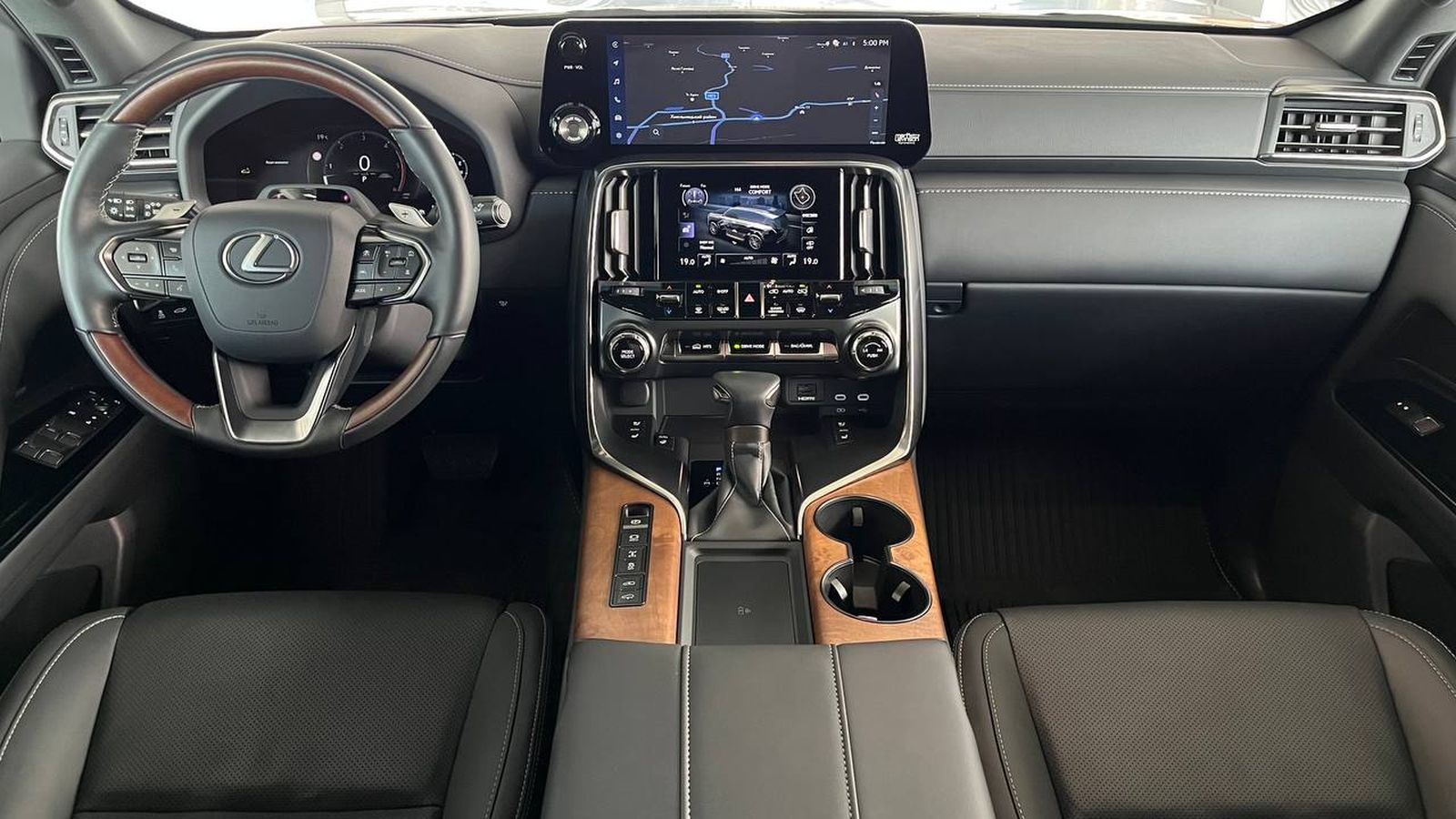 Lexus LX 2025 року, Універсал, Тойота Центр Хмельницький "Гранд Мотор", м.Хмельницький | Фото № 8 Lexus LX 2025 року з пробігом 32697 км, Універсал, Тойота Центр Хмельницький "Гранд Мотор", м.Хмельницький - 5665000 ГРН | Фото № 8