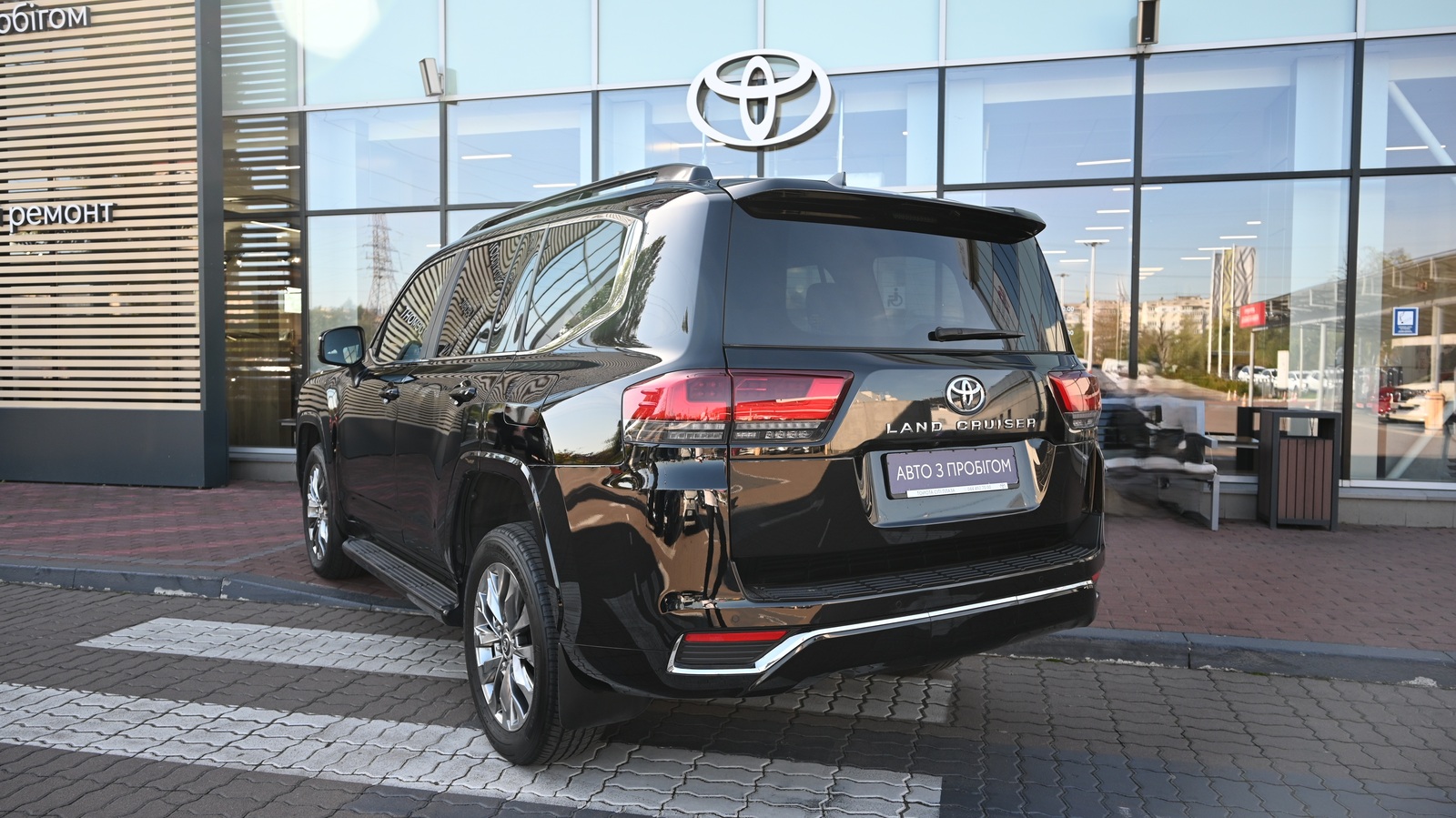 Toyota LAND CRUISER 2023 року з пробігом 108459 км, Універсал, Тойота Центр Київ "Сіті Плаза", м.Київ - 3021431 ГРН | Фото № 2