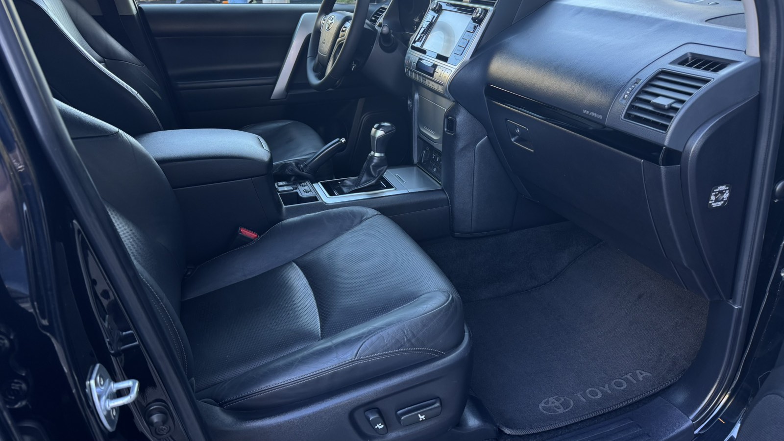 Toyota LAND CRUISER PRADO 2017 року з пробігом 192148 км, Універсал, Тойота Центр Одеса "ВіДі Пальміра", м.Одеса - 1575000 ГРН | Фото № 6
