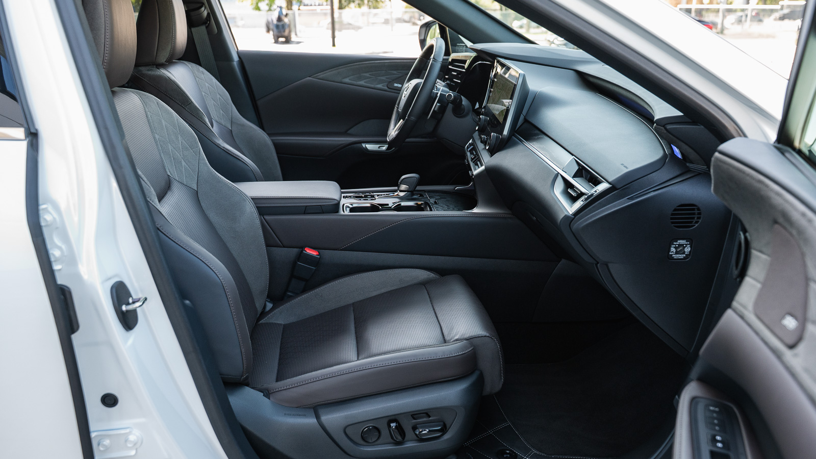 Lexus RX 450h+ 2025 року, Універсал, Лексус Дніпро, м.Дніпро | Фото № 6 Lexus RX 450h+ 2025 року з пробігом 474 км, Універсал, Лексус Дніпро, м.Дніпро - 4216490 ГРН | Фото № 6