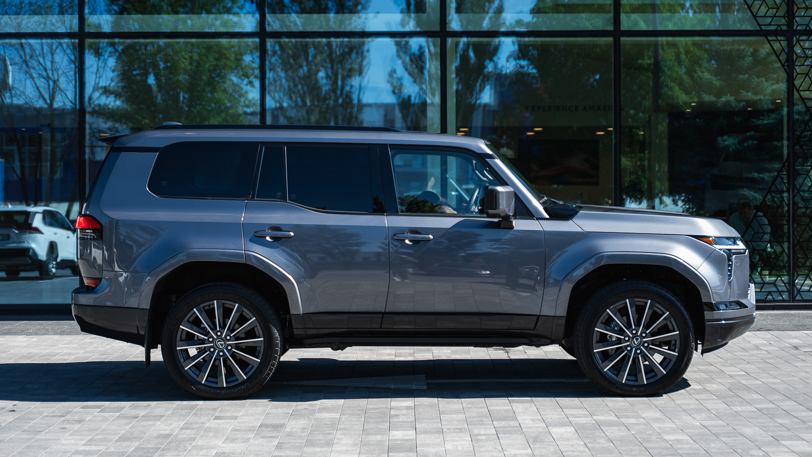 Lexus GX 2024 року, Універсал, Лексус Дніпро, м.Дніпро | Фото № 18 Lexus GX 2024 року з пробігом 11322 км, Універсал, Лексус Дніпро, м.Дніпро - 4180150 ГРН | Фото № 18