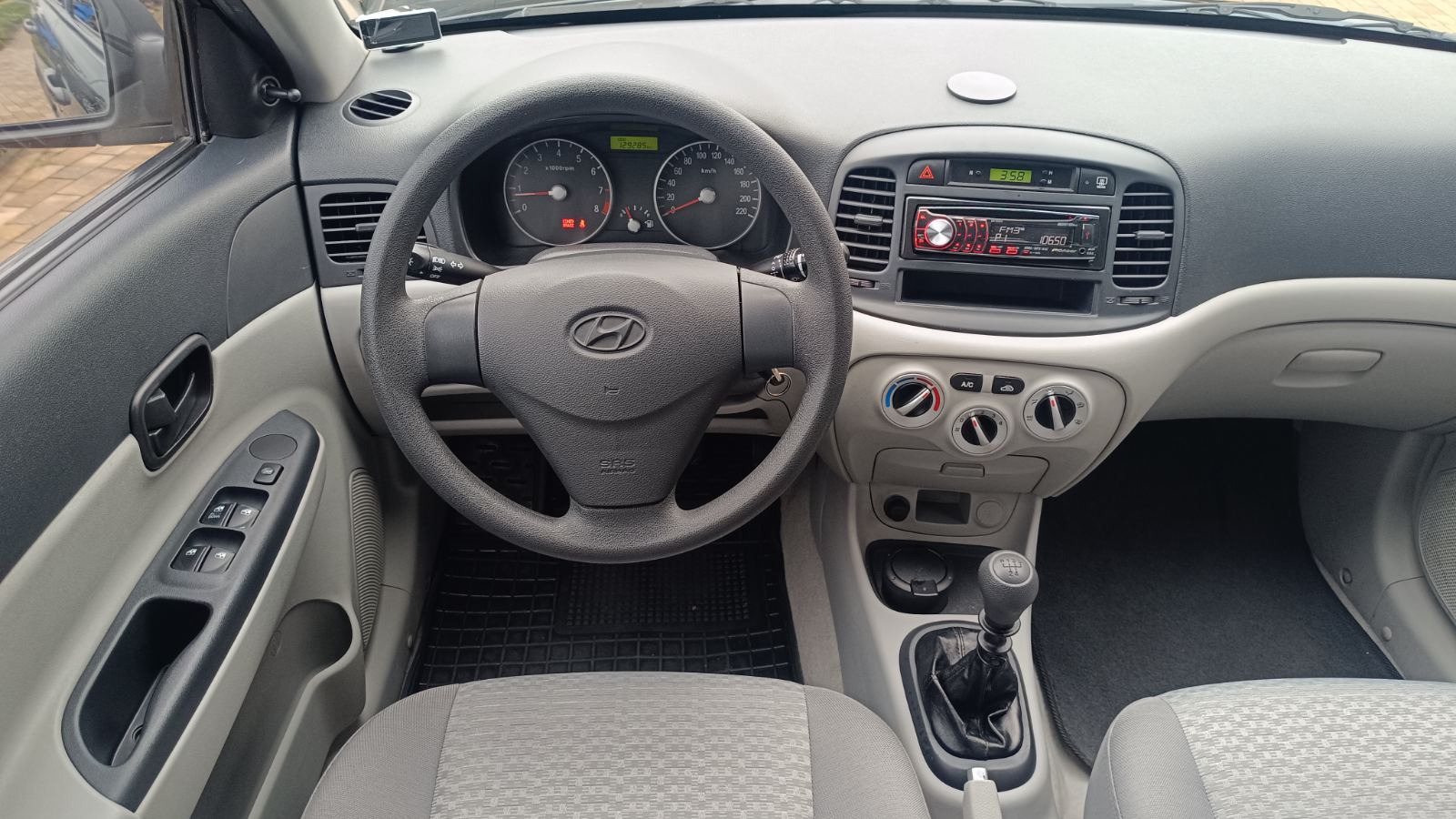 Інші авто HYUNDAI ACCENT 2010 року з пробігом 129284 км, Седан, Тойота Центр Київ "ВІДІ Аеропорт", м.Київ - 250000 ГРН | Фото № 9
