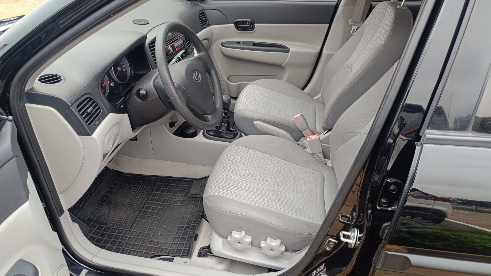 Інші авто HYUNDAI ACCENT 2010 року з пробігом 129284 км, Седан, Тойота Центр Київ "ВІДІ Аеропорт", м.Київ - 250000 ГРН | Фото № 12