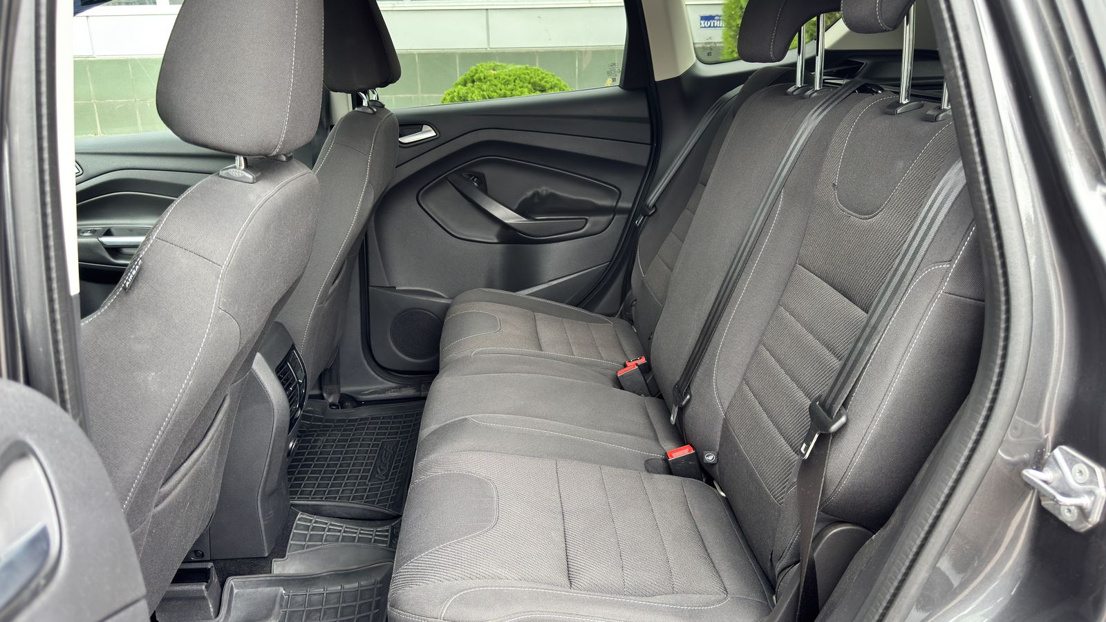 Інші авто FORD KUGA 2015 року, Універсал, Тойота Центр Чернівці "Олімп-Моторс", м.Чернівці | Фото № 11 Інші авто FORD KUGA 2015 року з пробігом 155566 км, Універсал, Тойота Центр Чернівці "Олімп-Моторс", м.Чернівці - 590000 ГРН | Фото № 11