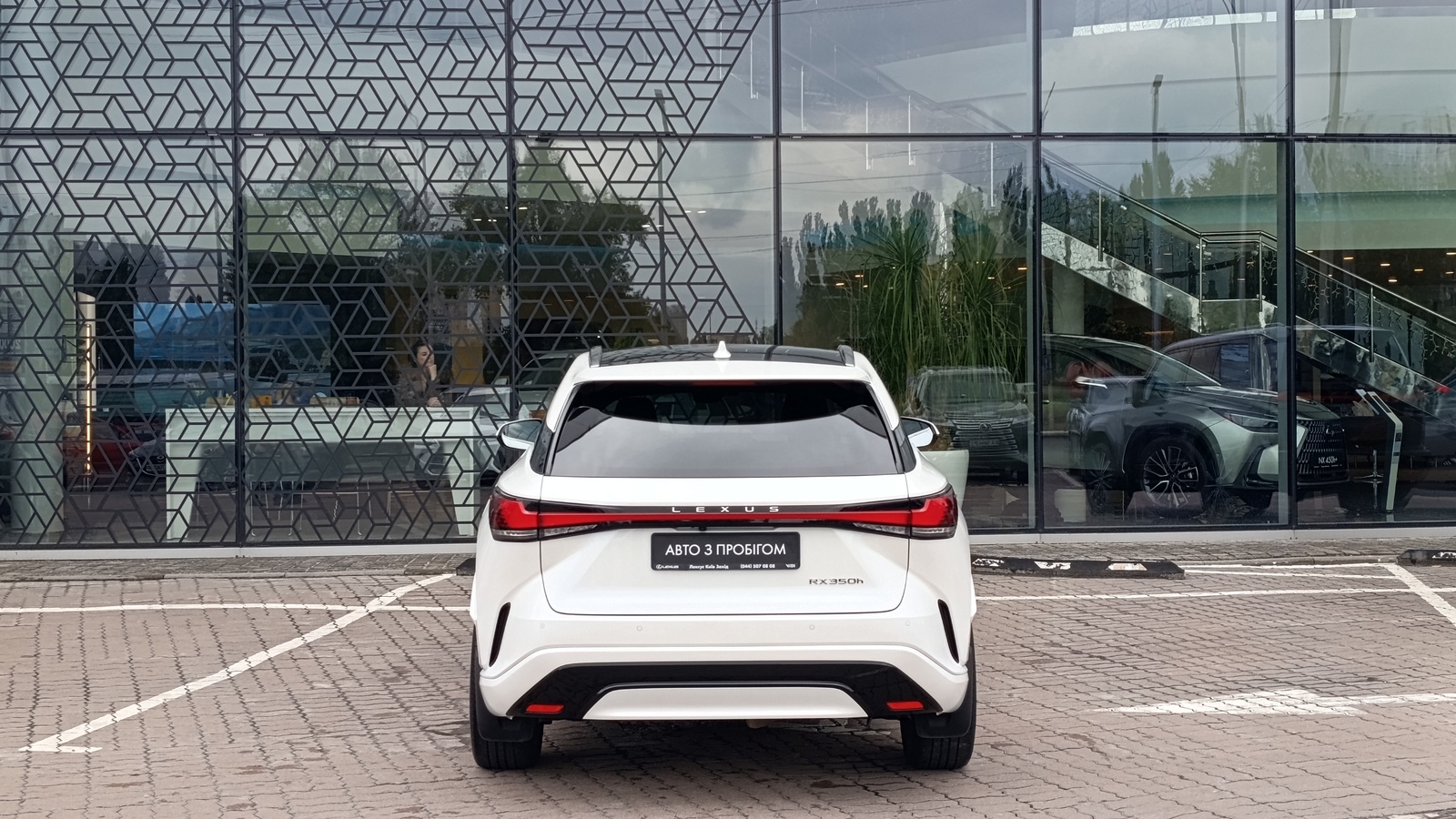 Lexus RX 350h 2023 року, Універсал, Лексус Київ Захід, м.Київ | Фото № 4 Lexus RX 350h 2023 року з пробігом 42848 км, Універсал, Лексус Київ Захід, м.Київ - 3166000 ГРН | Фото № 4