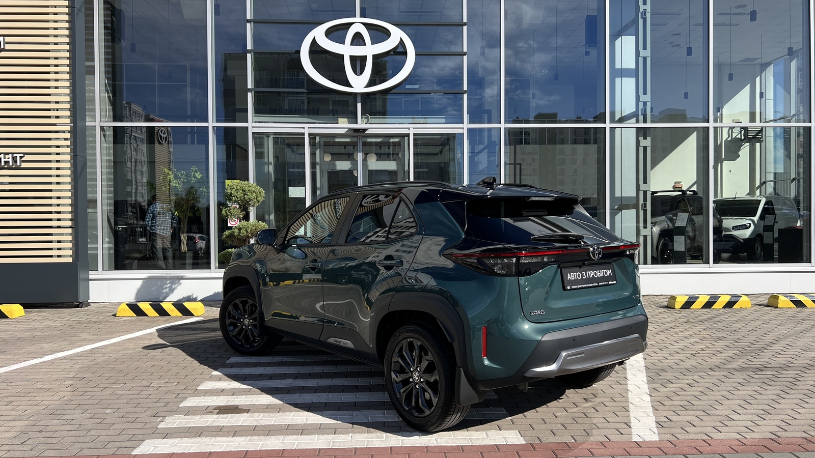 Toyota YARIS CROSS 2025 року, Хетчбек, Тойота Центр Чернігів "Соллі-Плюс", м.Чернігів | Фото № 2 Toyota YARIS CROSS 2025 року з пробігом 892 км, Хетчбек, Тойота Центр Чернігів "Соллі-Плюс", м.Чернігів - 1495000 ГРН | Фото № 2