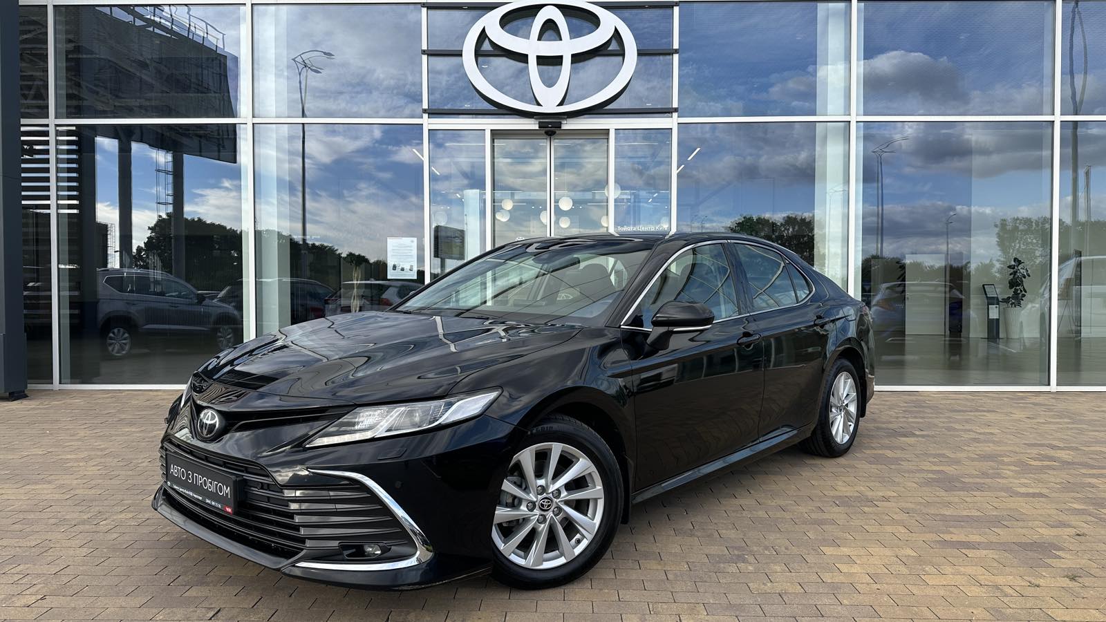 Toyota CAMRY 2021 року з пробігом 208143 км, Седан, Тойота Центр Київ "ВІДІ Аеропорт", м.Київ - 1060000 ГРН | Фото № 1
