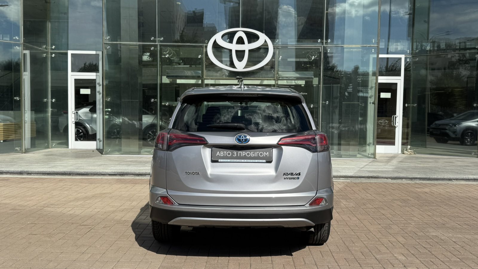 Toyota RAV4 2018 року з пробігом 114727 км, Універсал, Тойота Центр Київ "Автосаміт Укравто", м.Київ - 1160000 ГРН | Фото № 4