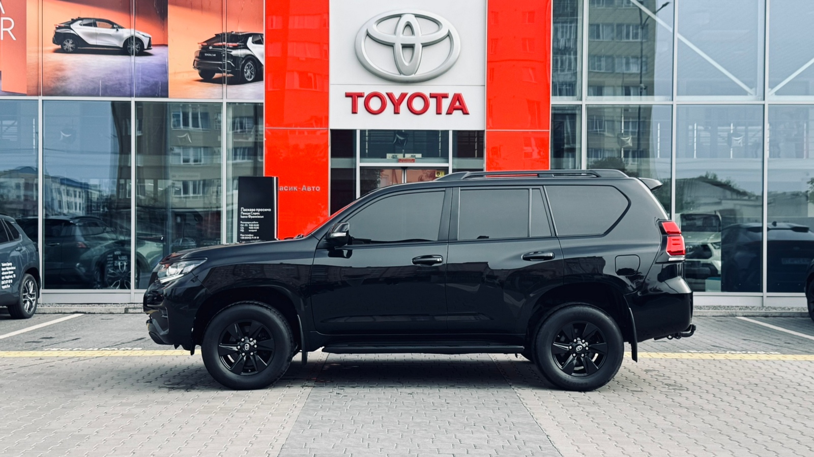 Toyota LAND CRUISER PRADO 2019 року з пробігом 78194 км, Універсал, Тойота Центр Івано-Франківськ "Класик-Авто", м.Івано-Франківськ - 1756000 ГРН | Фото № 3