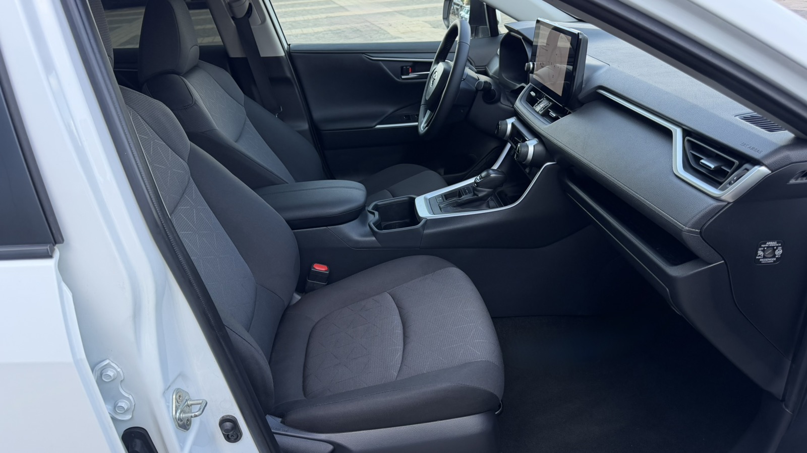 Toyota RAV4 2025 року, Універсал, Тойота Центр Одеса "Інжпроект", м.Одеса | Фото № 6 Toyota RAV4 2025 року з пробігом 58152 км, Універсал, Тойота Центр Одеса "Інжпроект", м.Одеса - 1700000 ГРН | Фото № 6