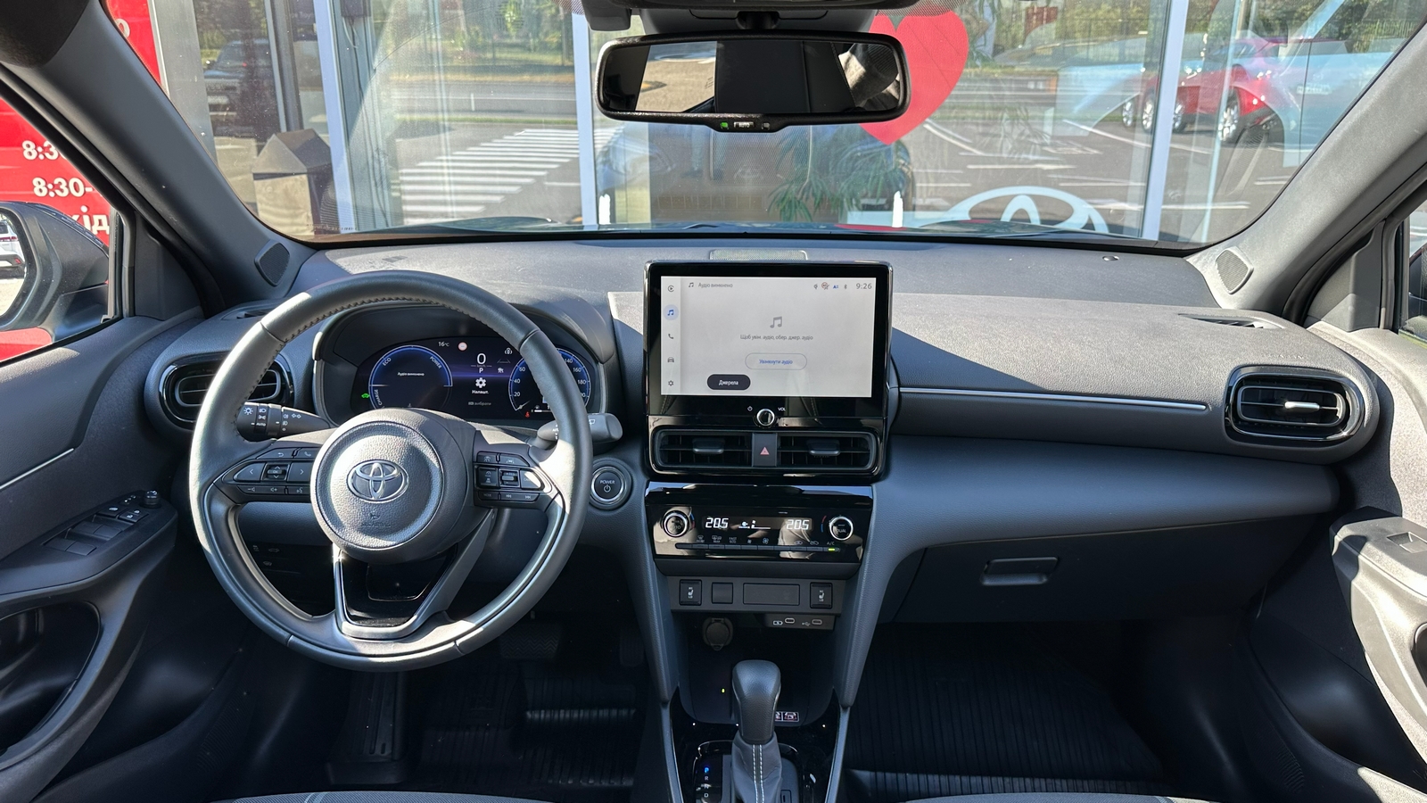 Toyota YARIS CROSS 2025 року, Хетчбек, Тойота Центр Харків "Артсіті", м.Харків | Фото № 8 Toyota YARIS CROSS 2025 року з пробігом 1178 км, Хетчбек, Тойота Центр Харків "Артсіті", м.Харків - 1430270 ГРН | Фото № 8