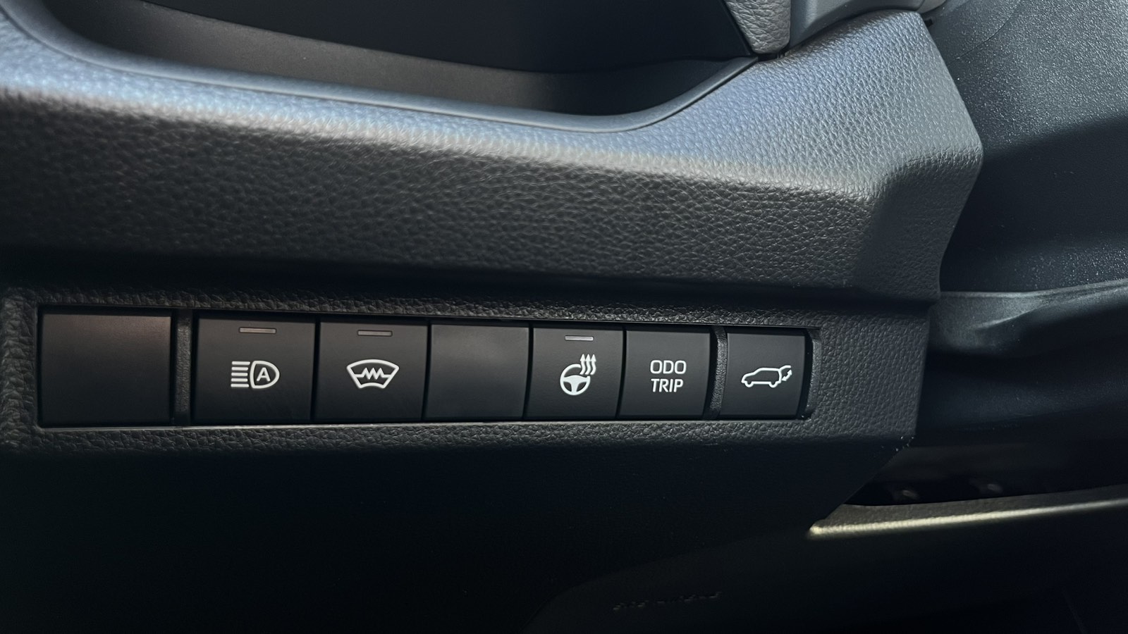 Toyota RAV4 2023 року, Універсал, Тойота Центр Хмельницький "Гранд Мотор", м.Хмельницький | Фото № 12 Toyota RAV4 2023 року з пробігом 21518 км, Універсал, Тойота Центр Хмельницький "Гранд Мотор", м.Хмельницький - 1671000 ГРН | Фото № 12