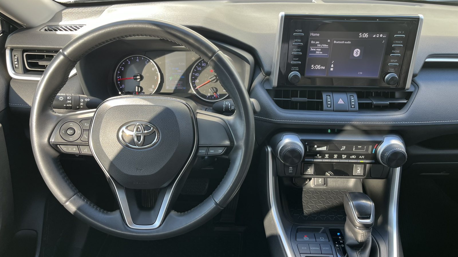 Toyota RAV4 2020 року, Універсал, Тойота Центр Хмельницький "Гранд Мотор", м.Хмельницький | Фото № 9 Toyota RAV4 2020 року з пробігом 34053 км, Універсал, Тойота Центр Хмельницький "Гранд Мотор", м.Хмельницький - 1180870 ГРН | Фото № 9