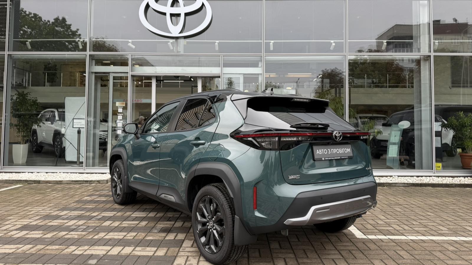 Toyota YARIS CROSS 2025 року, Хетчбек, Тойота Центр Луцьк "Автоконцепт", м.Луцьк | Фото № 2 Toyota YARIS CROSS 2025 року з пробігом 488 км, Хетчбек, Тойота Центр Луцьк "Автоконцепт", м.Луцьк - 1430270 ГРН | Фото № 2