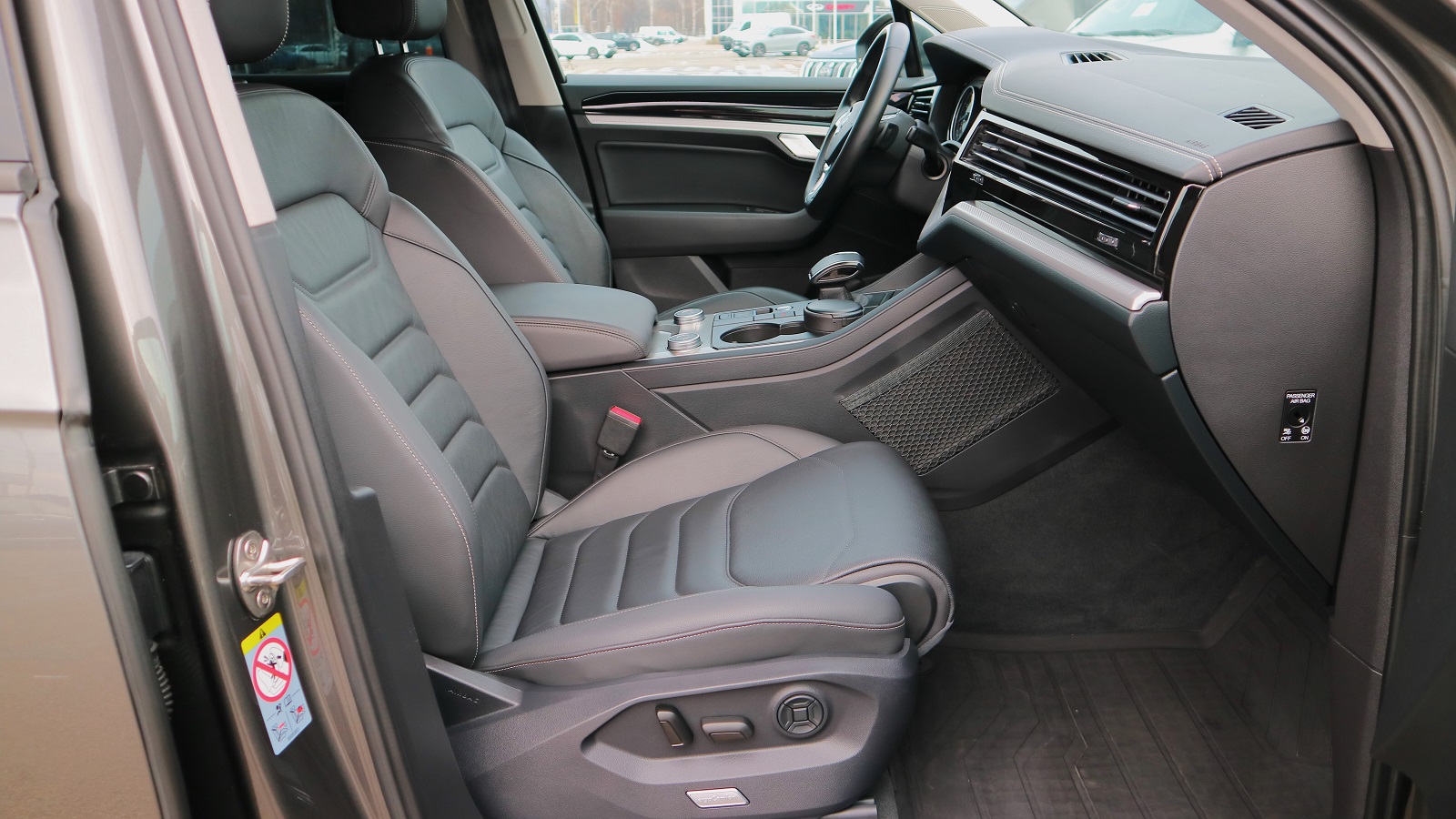 Інші авто VOLKSWAGEN TOUAREG 2019 року з пробігом 169208 км, Універсал, Тойота Центр Київ "Автосаміт Укравто Столичне", м.Київ - 1481000 ГРН | Фото № 6