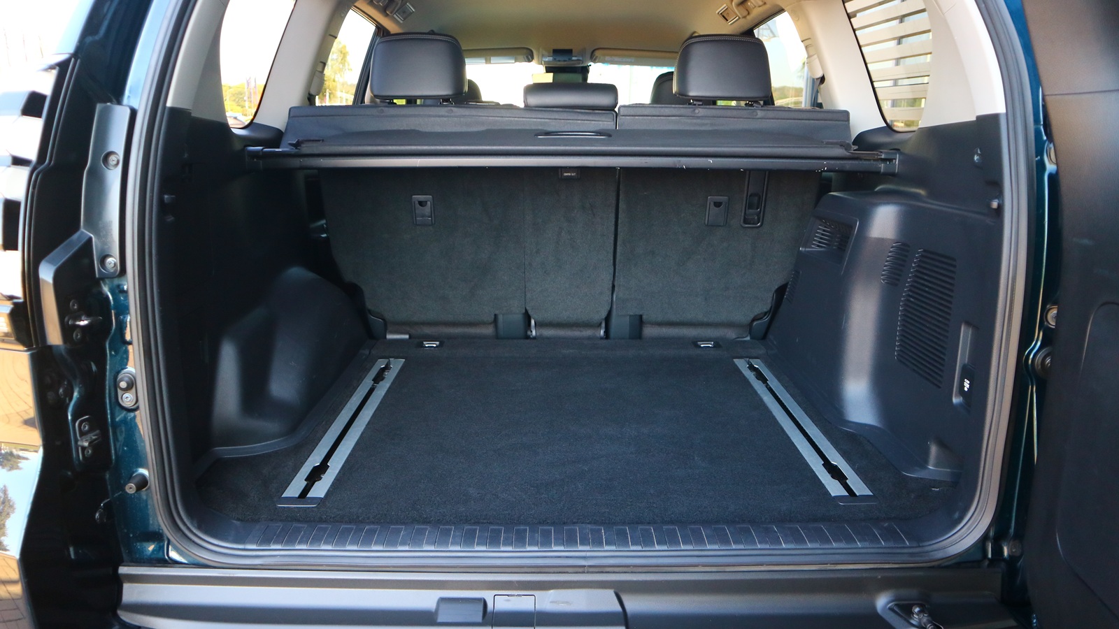 Toyota LAND CRUISER PRADO 2021 року, Універсал, Тойота Центр Київ "Автосаміт Укравто Столичне", м.Київ | Фото № 8 Toyota LAND CRUISER PRADO 2021 року з пробігом 79618 км, Універсал, Тойота Центр Київ "Автосаміт Укравто Столичне", м.Київ - 2217000 ГРН | Фото № 8