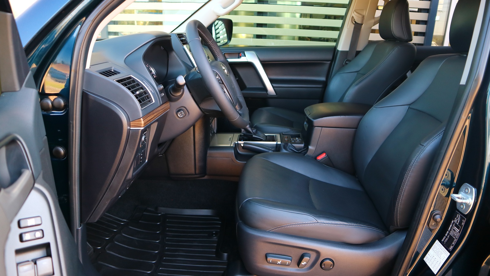 Toyota LAND CRUISER PRADO 2021 року, Універсал, Тойота Центр Київ "Автосаміт Укравто Столичне", м.Київ | Фото № 11 Toyota LAND CRUISER PRADO 2021 року з пробігом 79618 км, Універсал, Тойота Центр Київ "Автосаміт Укравто Столичне", м.Київ - 2217000 ГРН | Фото № 11