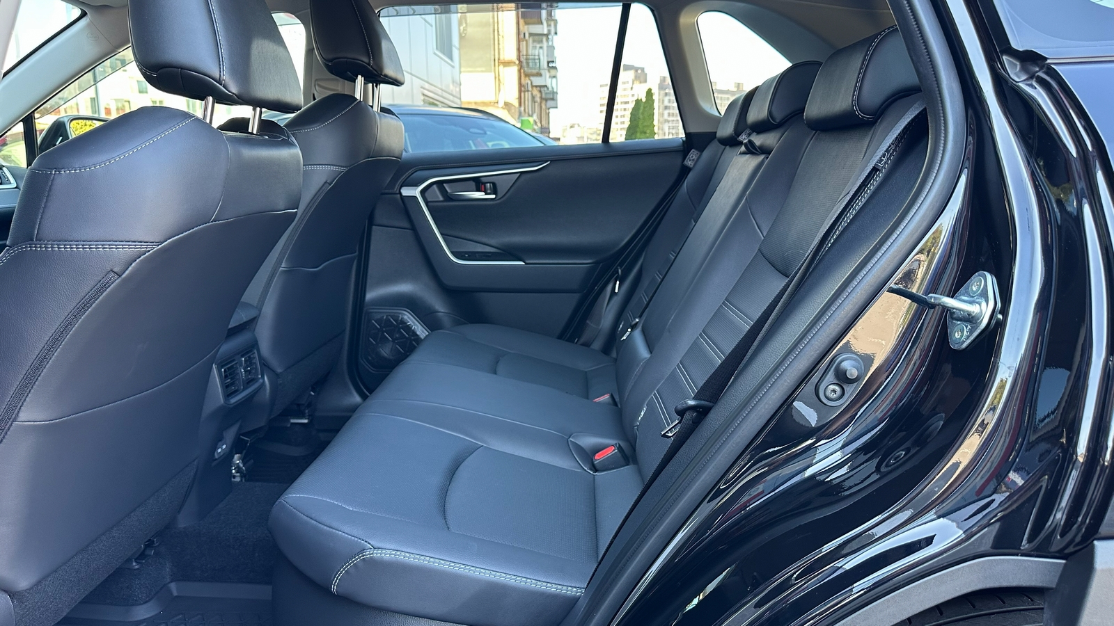 Toyota RAV4 2025 року з пробігом 9849 км, Універсал, Тойота Центр Харків "Артсіті", м.Харків - 2088000 ГРН | Фото № 11