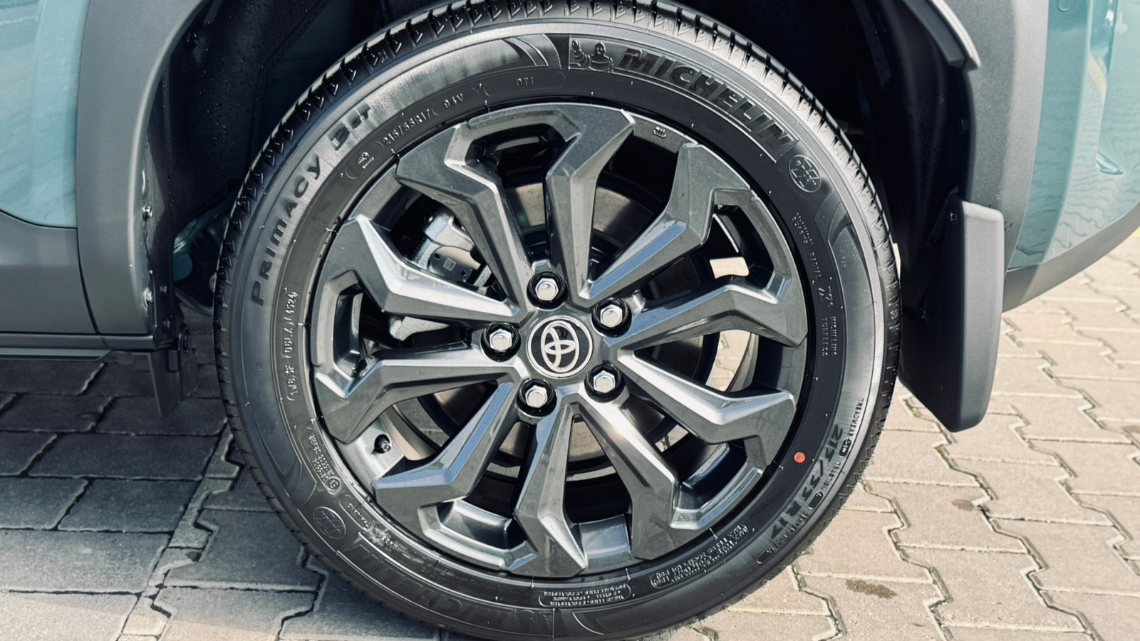 Toyota YARIS CROSS 2025 року з пробігом 1330 км, Хетчбек, Тойота Центр Івано-Франківськ "Класик-Авто", м.Івано-Франківськ - 1476000 ГРН | Фото № 16