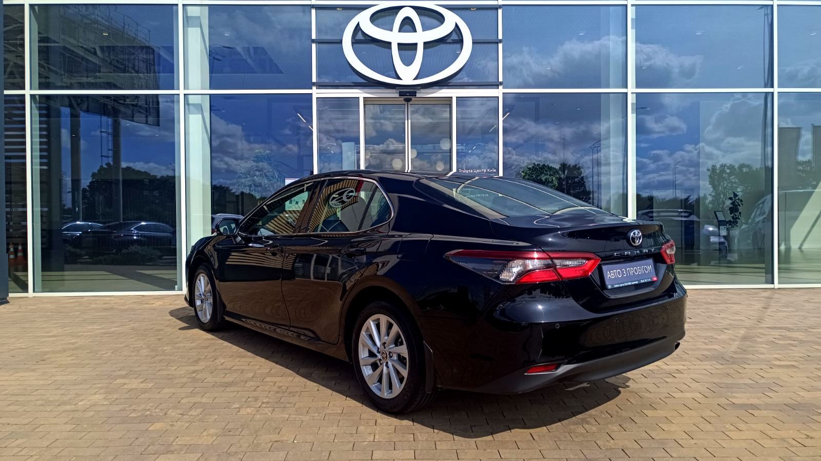 Toyota CAMRY 2021 року з пробігом 217144 км, Седан, Тойота Центр Київ "ВІДІ Аеропорт", м.Київ - 1060000 ГРН | Фото № 2