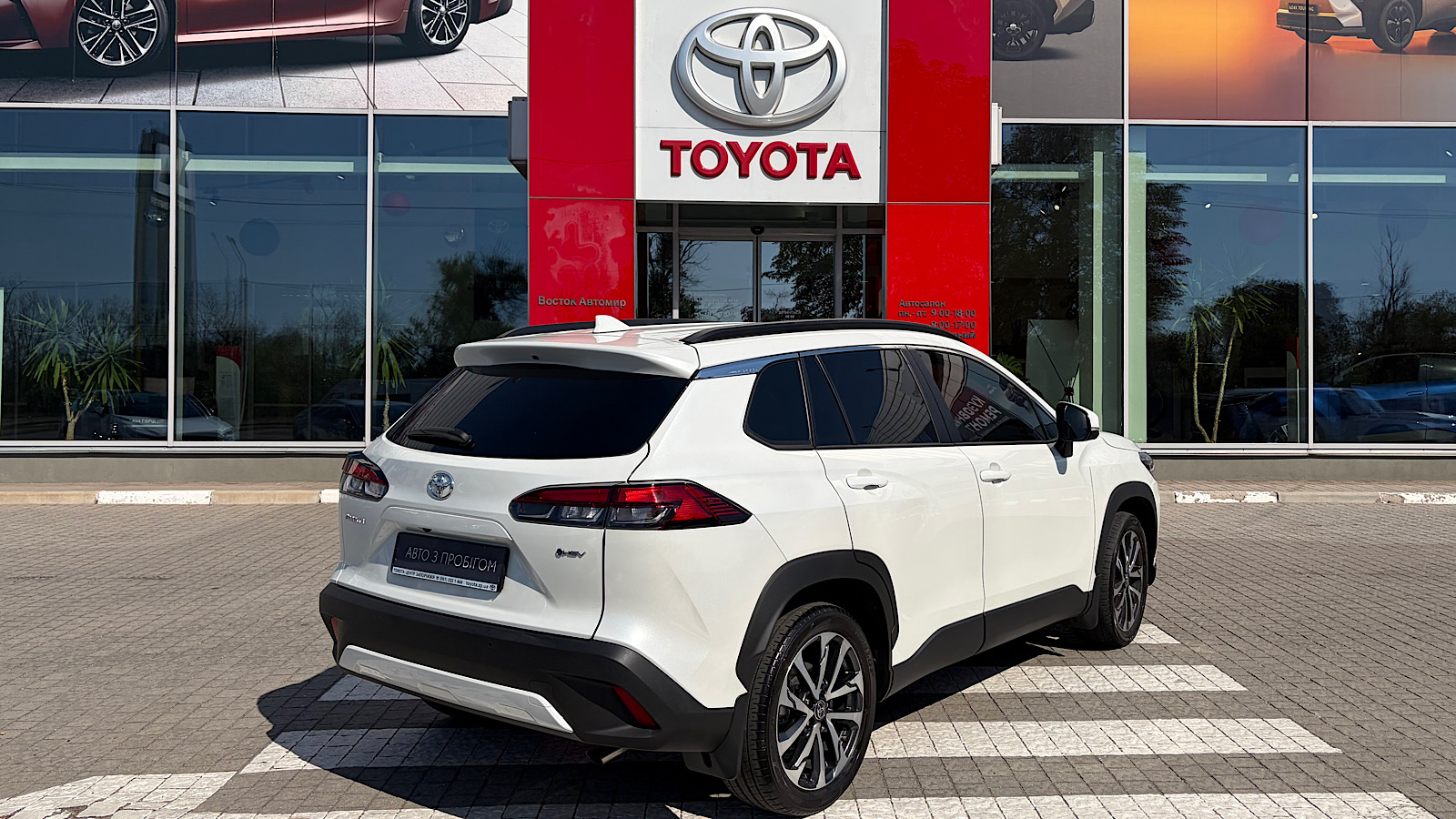 Toyota COROLLA CROSS 2024 року, Універсал, Тойота Центр Запоріжжя "Восток Автомир", м.Запоріжжя | Фото № 18 Toyota COROLLA CROSS 2024 року з пробігом 11800 км, Універсал, Тойота Центр Запоріжжя "Восток Автомир", м.Запоріжжя - 1621760 ГРН | Фото № 18