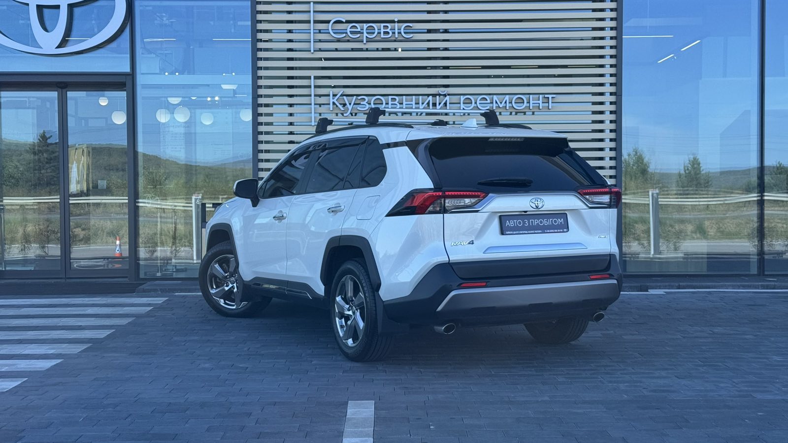Toyota RAV4 2021 року, Універсал, Тойота Центр Ужгород "Карат Мотор", м.Ужгород | Фото № 2 Toyota RAV4 2021 року з пробігом 49599 км, Універсал, Тойота Центр Ужгород "Карат Мотор", м.Ужгород - 1417500 ГРН | Фото № 2