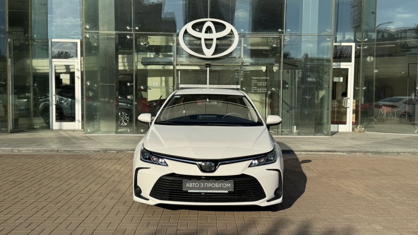 Toyota COROLLA 2019 року, Седан, Тойота Центр Київ "Автосаміт Укравто", м.Київ | Фото № 5 Toyota COROLLA 2019 року з пробігом 112948 км, Седан, Тойота Центр Київ "Автосаміт Укравто", м.Київ - 843000 ГРН | Фото № 5