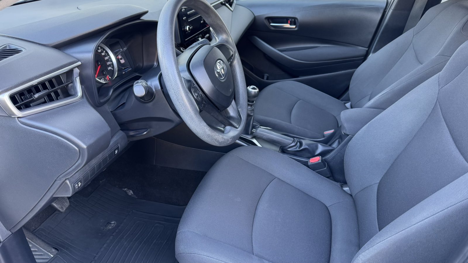 Toyota COROLLA 2019 року, Седан, Тойота Центр Київ "Автосаміт Укравто", м.Київ | Фото № 12 Toyota COROLLA 2019 року з пробігом 112948 км, Седан, Тойота Центр Київ "Автосаміт Укравто", м.Київ - 843000 ГРН | Фото № 12