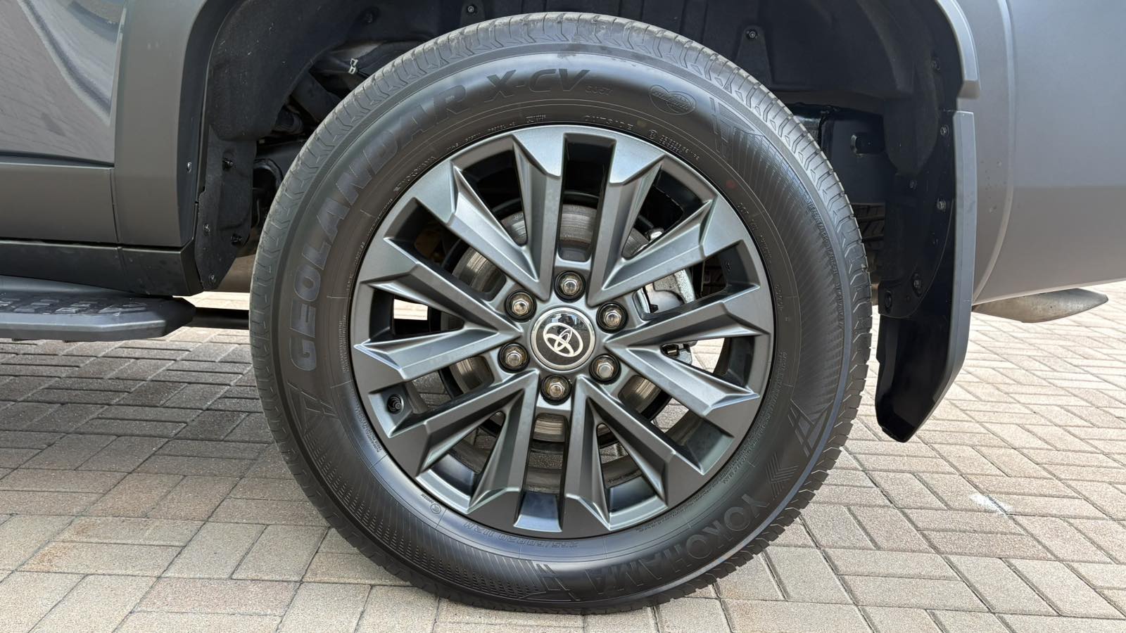 Toyota LAND CRUISER PRADO 2024 року, Універсал, Тойота Центр Київ "Автосаміт Укравто", м.Київ | Фото № 15 Toyota LAND CRUISER PRADO 2024 року з пробігом 8600 км, Універсал, Тойота Центр Київ "Автосаміт Укравто", м.Київ - 3295000 ГРН | Фото № 15