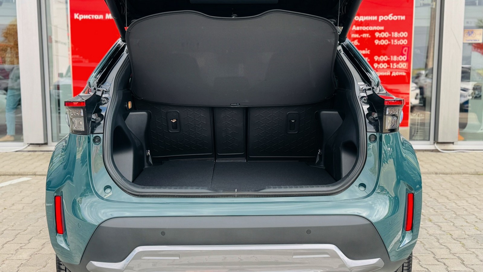 Toyota YARIS CROSS 2025 року, Хетчбек, Тойота Центр Тернопіль "Кристал Моторс", м.Тернопіль | Фото № 10 Toyota YARIS CROSS 2025 року з пробігом 1638 км, Хетчбек, Тойота Центр Тернопіль "Кристал Моторс", м.Тернопіль - 1520000 ГРН | Фото № 10