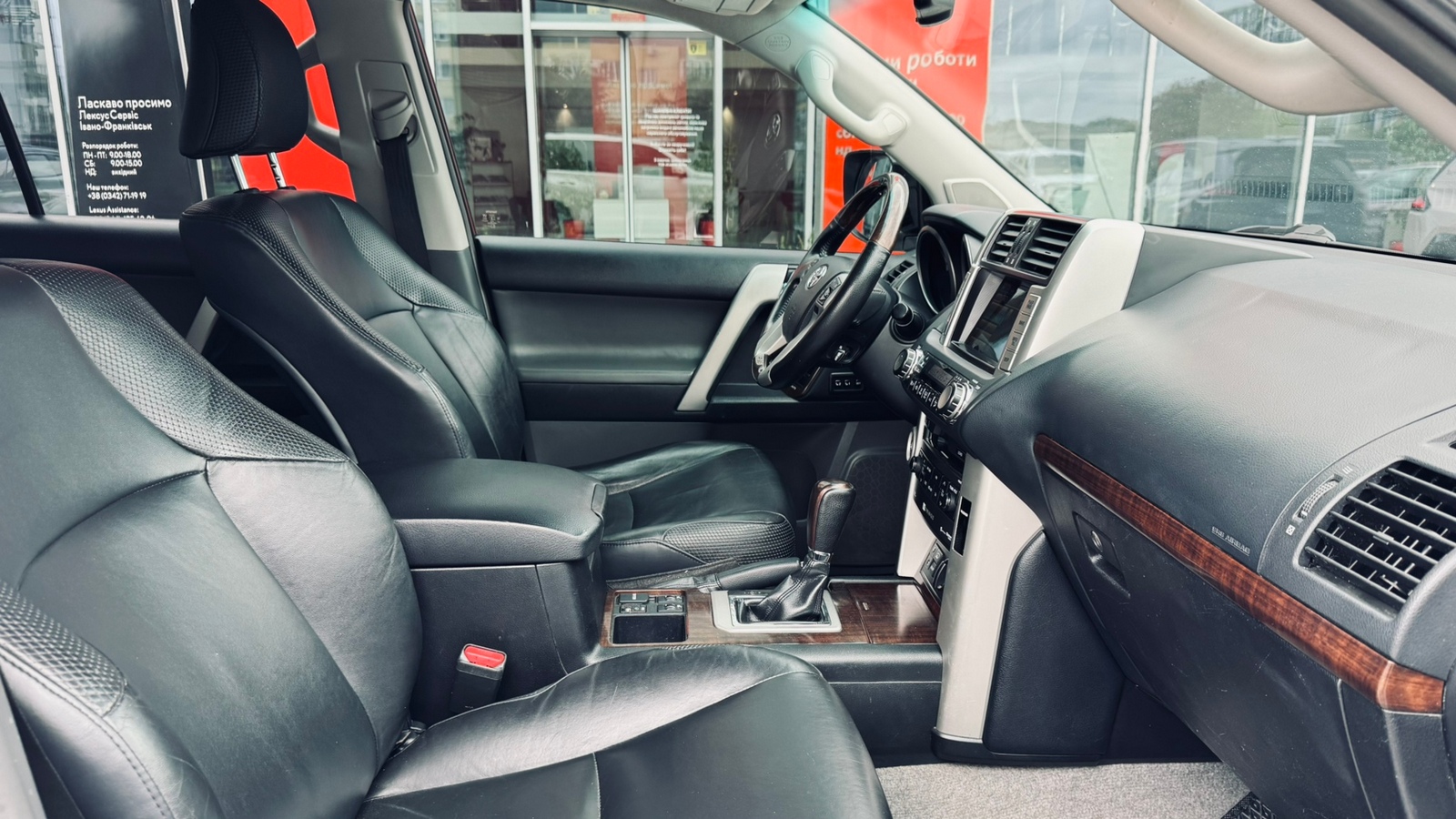 Toyota LAND CRUISER PRADO 2010 року з пробігом 291144 км, Універсал, Тойота Центр Івано-Франківськ "Класик-Авто", м.Івано-Франківськ - 1035000 ГРН | Фото № 6