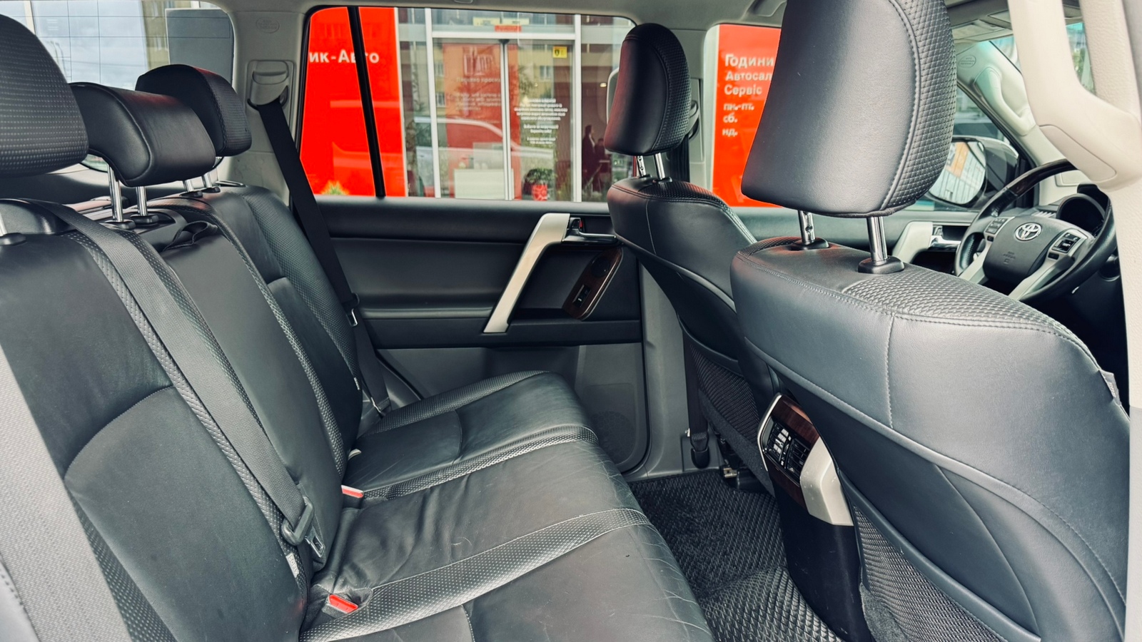 Toyota LAND CRUISER PRADO 2010 року з пробігом 291144 км, Універсал, Тойота Центр Івано-Франківськ "Класик-Авто", м.Івано-Франківськ - 1035000 ГРН | Фото № 7