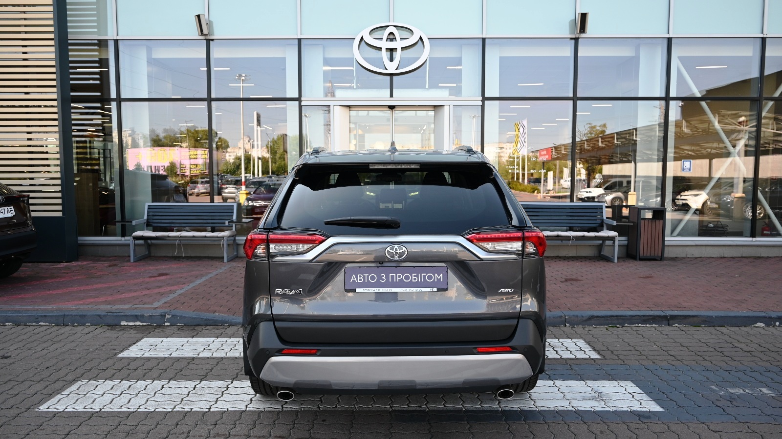 Toyota RAV4 2023 року, Універсал, Тойота Центр Київ "Сіті Плаза", м.Київ | Фото № 4 Toyota RAV4 2023 року з пробігом 73172 км, Універсал, Тойота Центр Київ "Сіті Плаза", м.Київ - 1473759 ГРН | Фото № 4