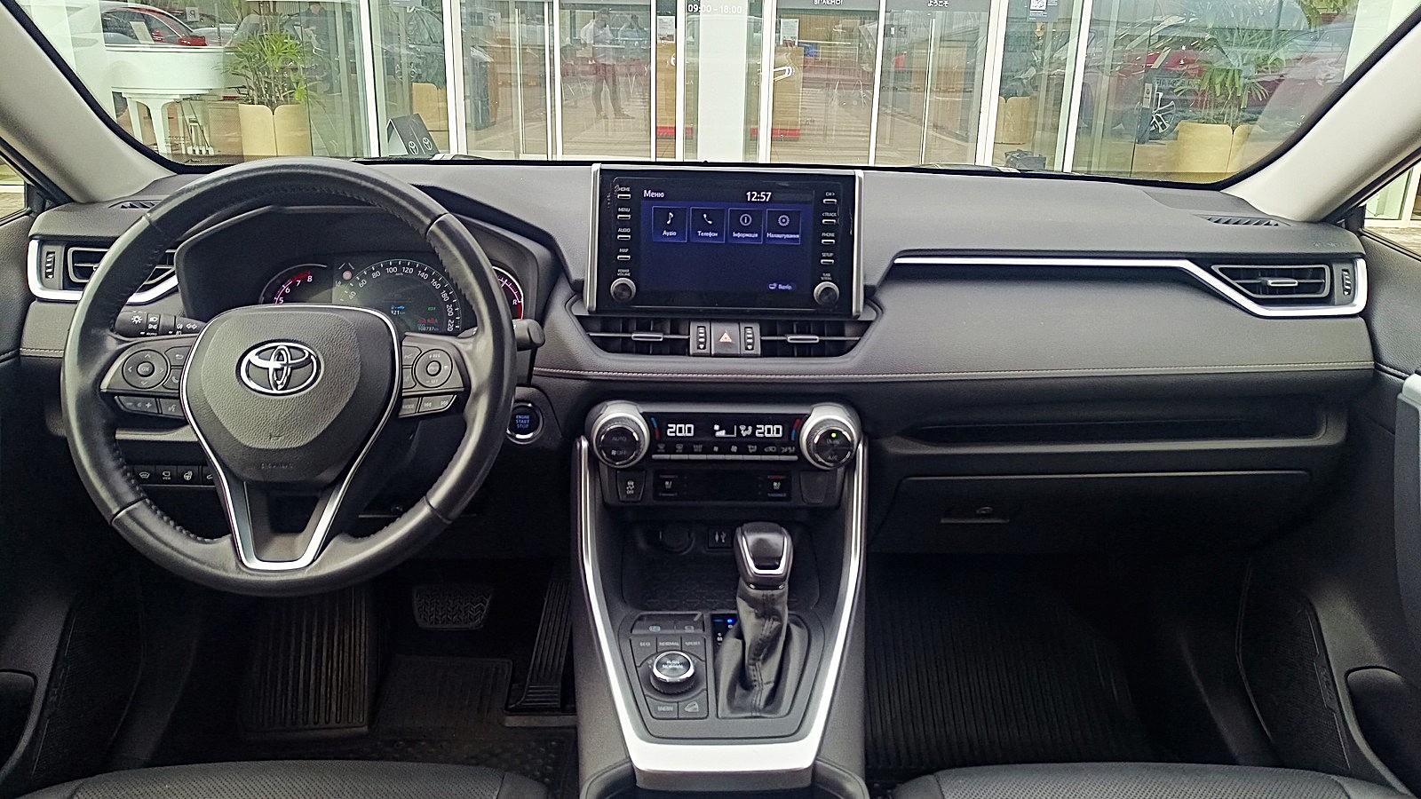 Toyota RAV4 2019 року, Універсал, Тойота Центр Київ "ВіДі Автострада", м.Київ | Фото № 8 Toyota RAV4 2019 року з пробігом 108737 км, Універсал, Тойота Центр Київ "ВіДі Автострада", м.Київ - 1250000 ГРН | Фото № 8