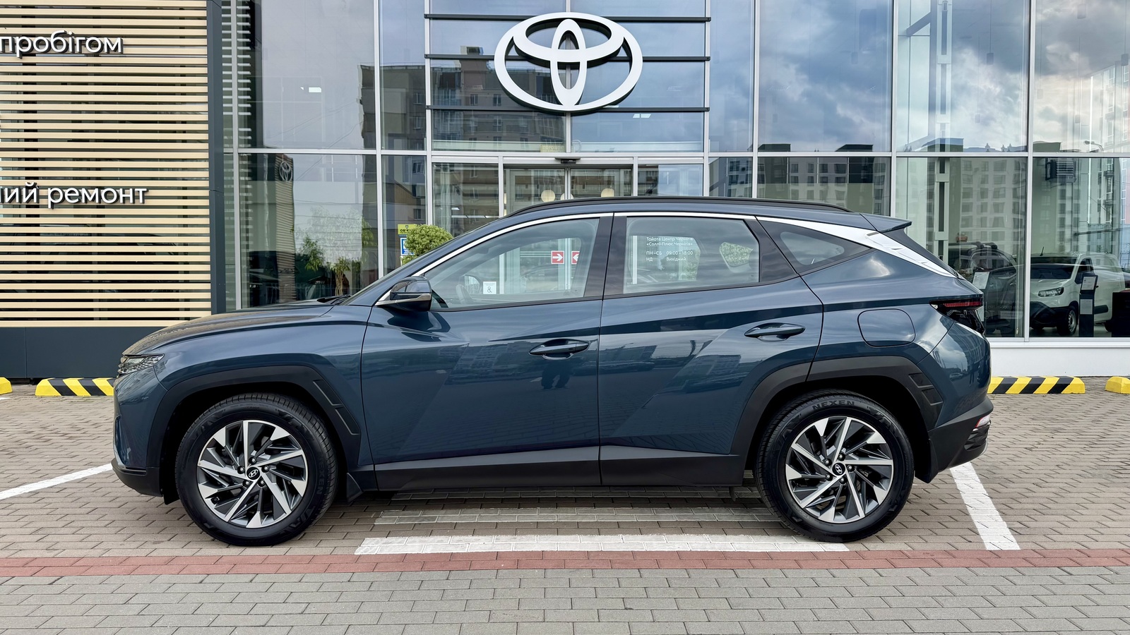 Інші авто HYUNDAI TUCSON 2023 року, Універсал, Тойота Центр Чернігів "Соллі-Плюс", м.Чернігів | Фото № 3 Інші авто HYUNDAI TUCSON 2023 року з пробігом 23971 км, Універсал, Тойота Центр Чернігів "Соллі-Плюс", м.Чернігів - 1078000 ГРН | Фото № 3