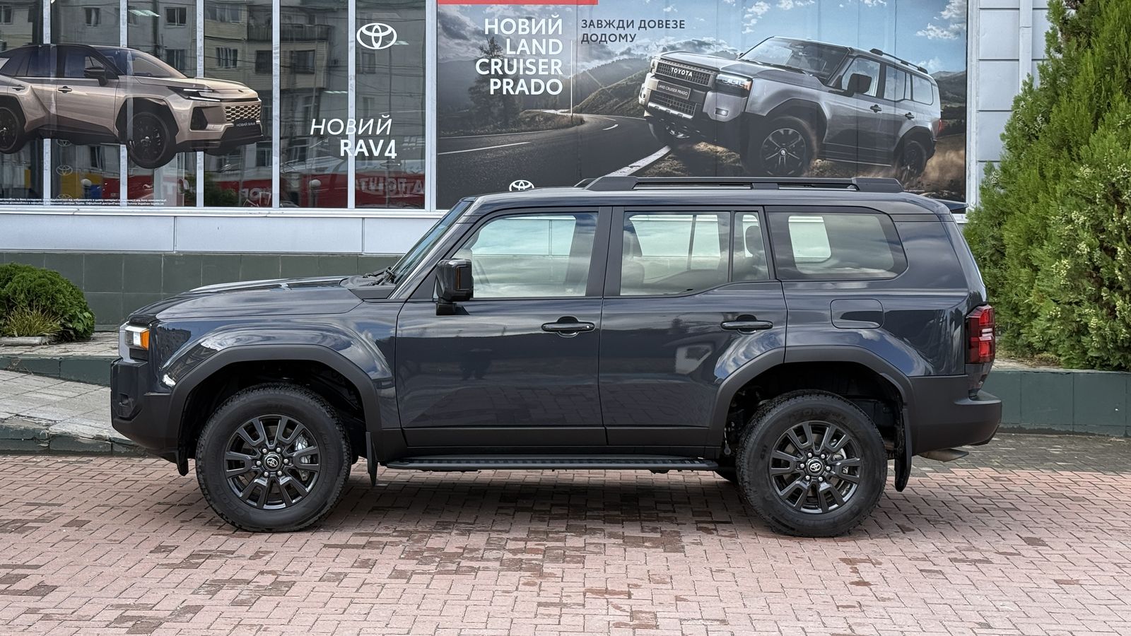 Toyota LAND CRUISER PRADO 2025 року з пробігом 9417 км, Універсал, Тойота Центр Чернівці "Олімп-Моторс", м.Чернівці - 2600000 ГРН | Фото № 3
