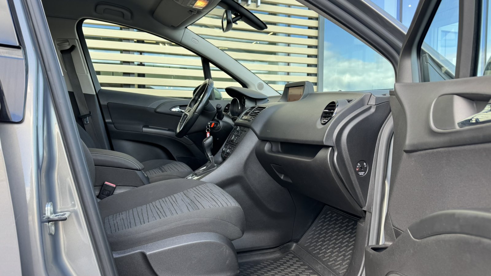 Інші авто OPEL MERIVA 2014 року, Універсал, Тойота Центр Ужгород "Карат Мотор", м.Ужгород | Фото № 6 Інші авто OPEL MERIVA 2014 року з пробігом 217690 км, Універсал, Тойота Центр Ужгород "Карат Мотор", м.Ужгород - 328500 ГРН | Фото № 6