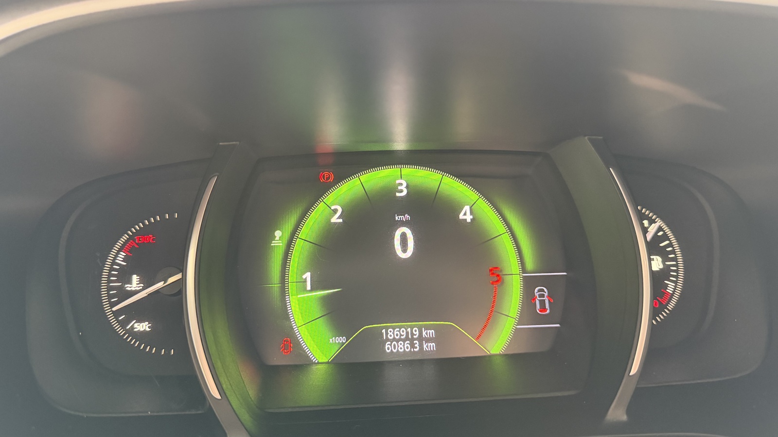 Інші авто RENAULT MEGANE 2016 року, Універсал, Тойота Центр Миколаїв "КиТ-Т", м.Миколаїв | Фото № 11 Інші авто RENAULT MEGANE 2016 року з пробігом 161131 км, Універсал, Тойота Центр Миколаїв "КиТ-Т", м.Миколаїв - 488320 ГРН | Фото № 11