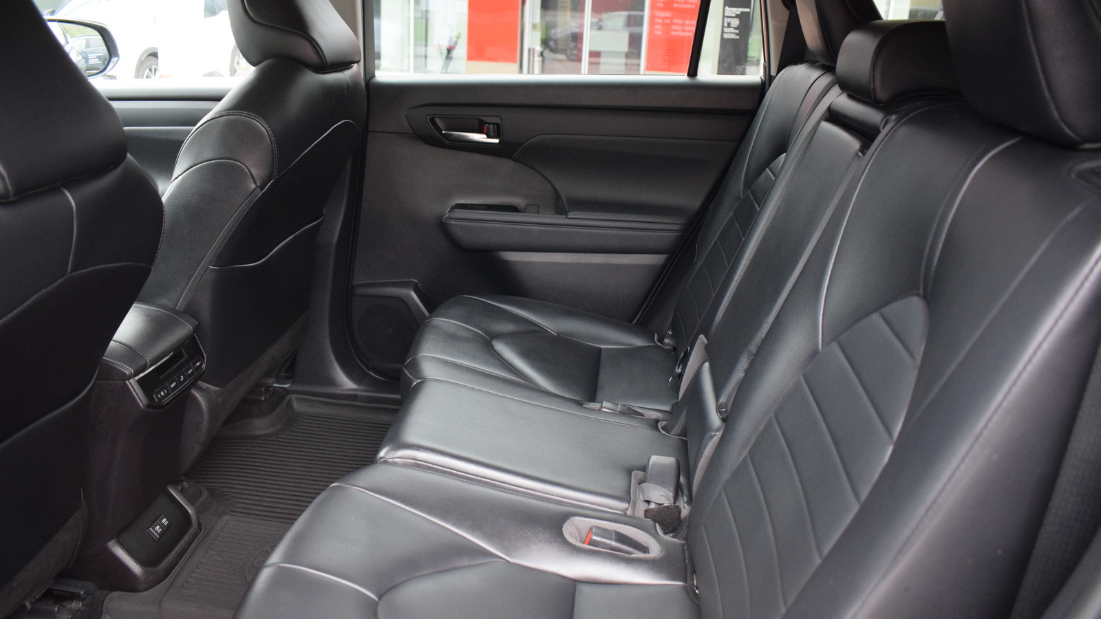 Toyota HIGHLANDER 2020 року з пробігом 102354 км, Універсал, Тойота Центр Житомир "Стар - Кар", м.Житомир - 1593000 ГРН | Фото № 11