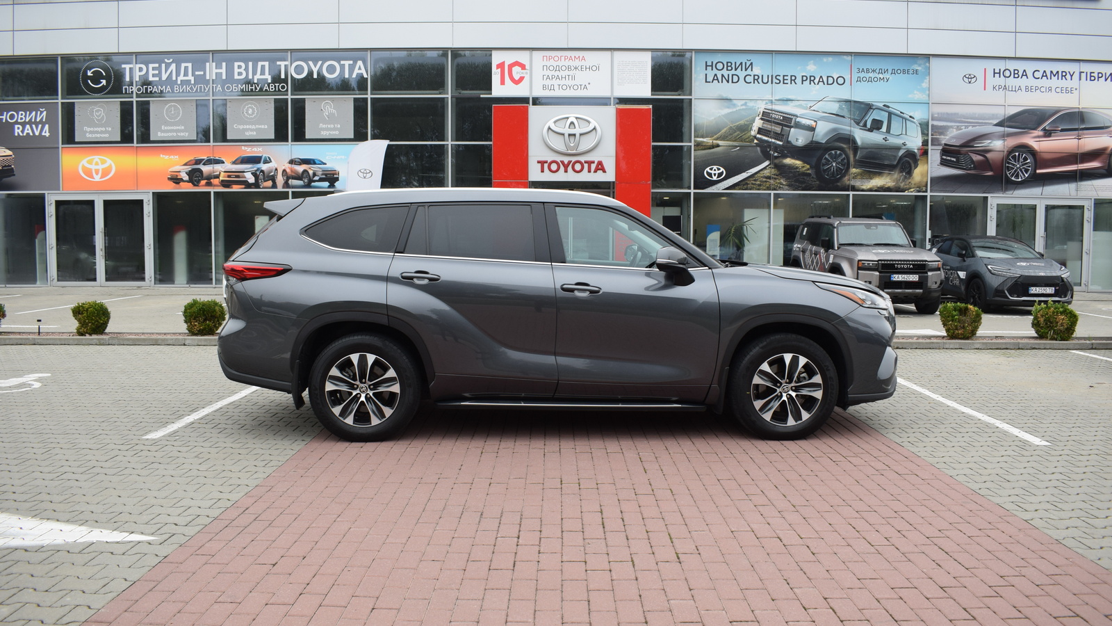 Toyota HIGHLANDER 2020 року з пробігом 102354 км, Універсал, Тойота Центр Житомир "Стар - Кар", м.Житомир - 1593000 ГРН | Фото № 17