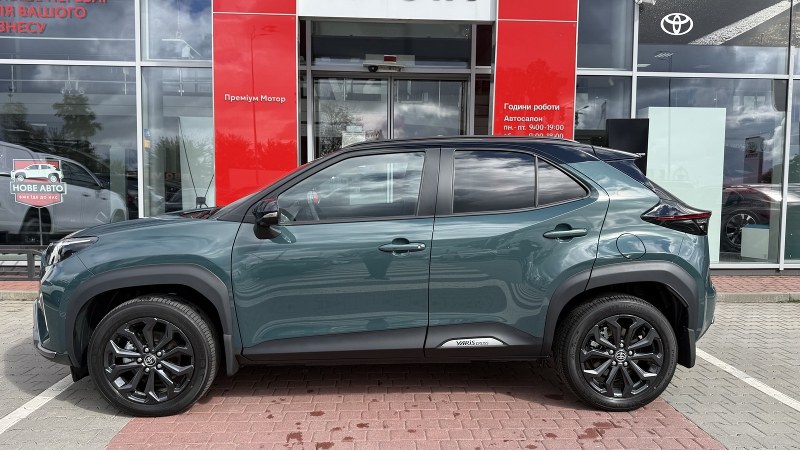 Toyota YARIS CROSS 2025 року, Хетчбек, Тойота Центр Вінниця "Преміум Мотор", м.Вінниця | Фото № 3 Toyota YARIS CROSS 2025 року з пробігом 1430 км, Хетчбек, Тойота Центр Вінниця "Преміум Мотор", м.Вінниця - 1520000 ГРН | Фото № 3