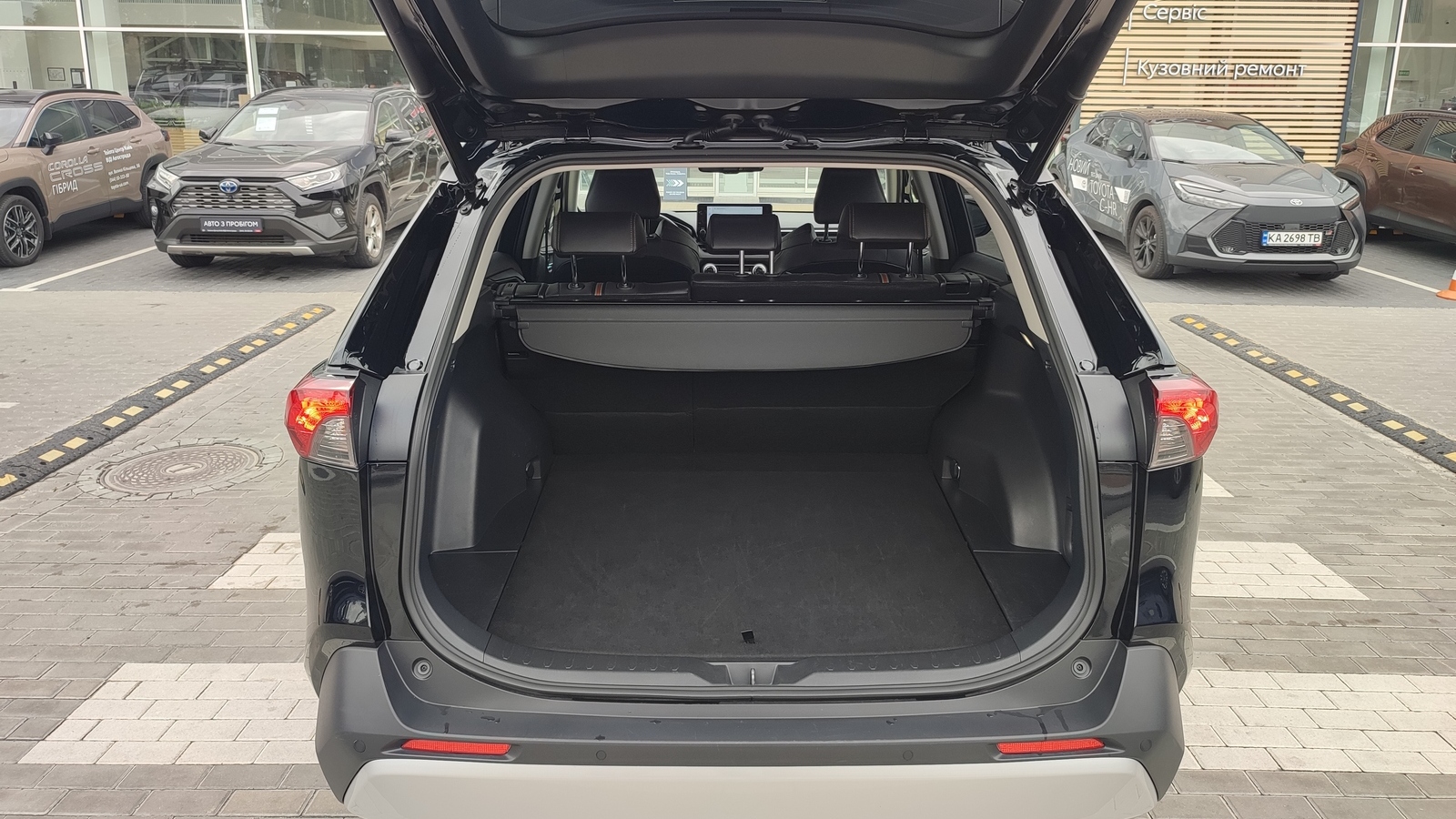 Toyota RAV4 2023 року з пробігом 52151 км, Універсал, Тойота Центр Київ "ВіДі Автострада", м.Київ - 1870000 ГРН | Фото № 10
