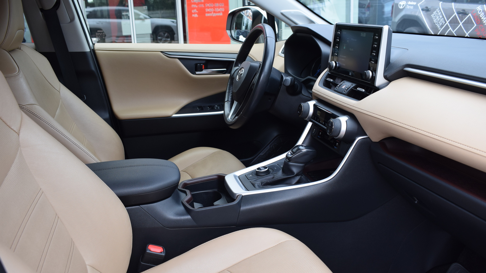 Toyota RAV4 2021 року з пробігом 87980 км, Універсал, Тойота Центр Житомир "Стар - Кар", м.Житомир - 1590400 ГРН | Фото № 6