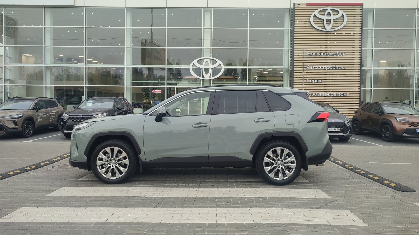 Toyota RAV4 2025 року з пробігом 11706 км, Універсал, Тойота Центр Київ "ВіДі Автострада", м.Київ - 2080000 ГРН | Фото № 3