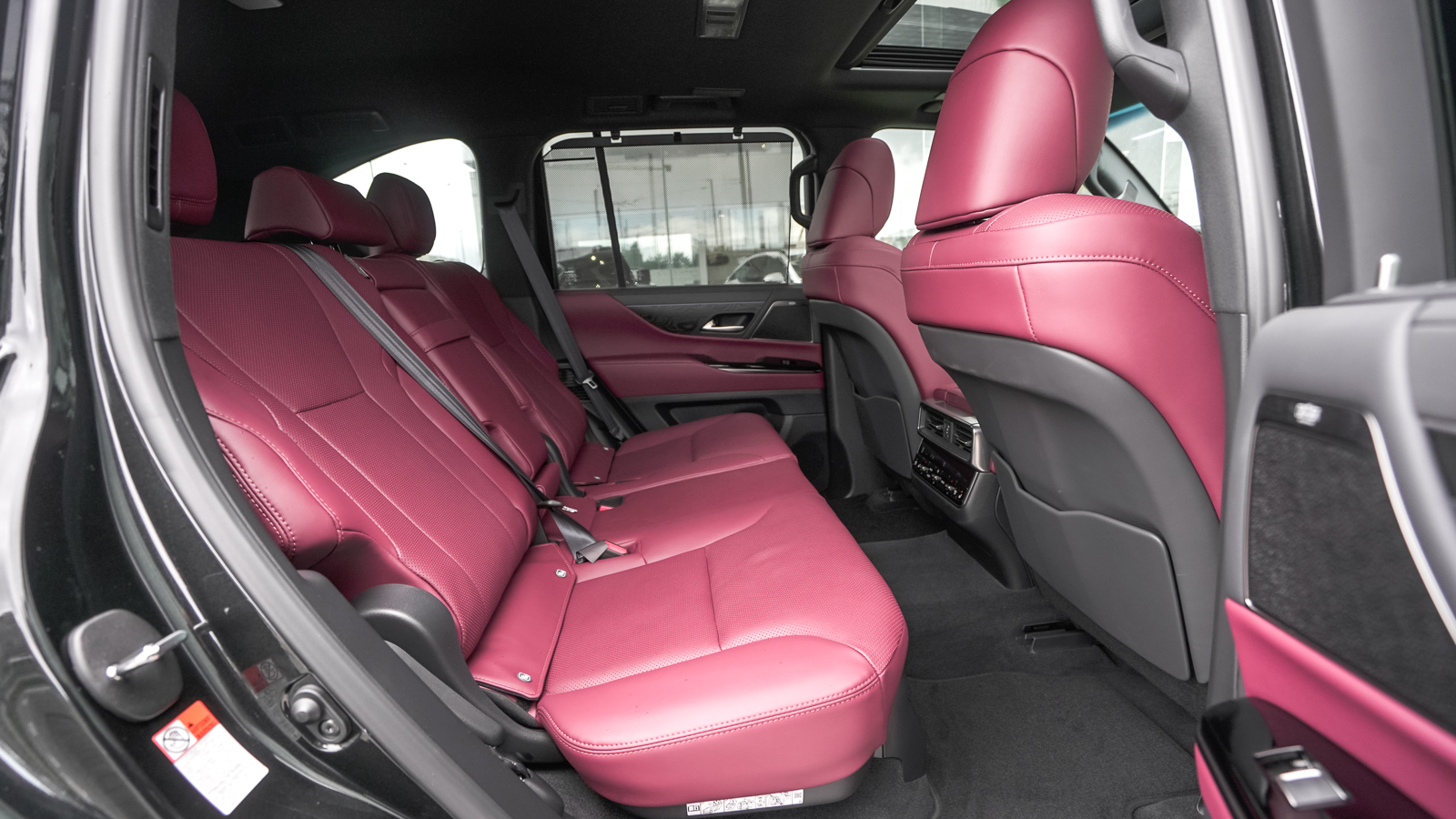 Lexus LX 2025 року, Універсал, Лексус Львів, м.Львів | Фото № 7 Lexus LX 2025 року з пробігом 11379 км, Універсал, Лексус Львів, м.Львів - 5727700 ГРН | Фото № 7